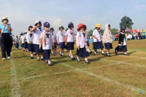 ซ้อมใหญ่ขบวนพาเหรดและพิธีเปิดกีฬาสี