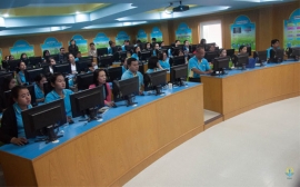 การอบรมหลักสูตรการสร้างบทเรียนสำเร็จรูปโดยใช้โปรแกรม Microsoft Power Point 2010 ชุดที่1 ปีการศึกษา 2560