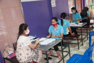 กิจกรรมจำหน่ายอุปกรณ์การเรียน วันที่ 3 24-06-2563