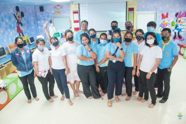 อบรมการเรียนการสอนออนไลน์ให้ครูผู้สอนทุกกลุ่มสาระการเรียนรู้ หัวข้อ การจัดการเรียนการสอนออนไลน์ยุคโควิด-19  25 พ.ค - 2 มิย 2562