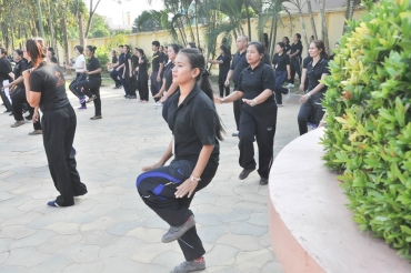 กายบริหาร 01022560