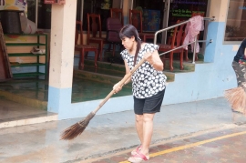 ทำความสะอาดหลังน้ำท่วม 02012560