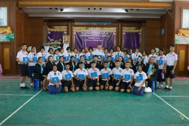 พิธีรับประกาศนียบัตร ระดับ ม.3 ปีการศึกษา 2560 18032561