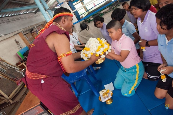 พิธีมอบตัวเป็นศิษย์ ศักยภาพมวยไทย ระดับประถม 06062560